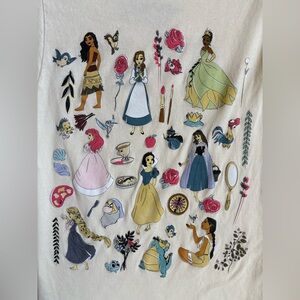 Disney Princess Graphic T-Shirt Women’s Small‎ White Tee Belle Ariel Moana EUC